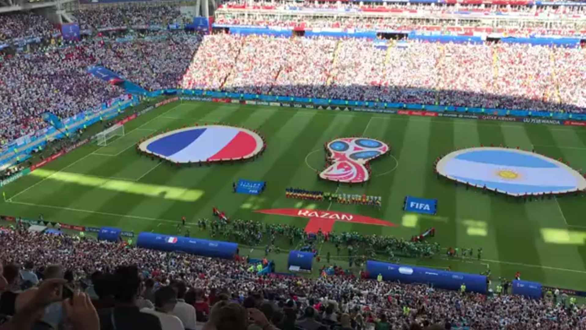 李昕