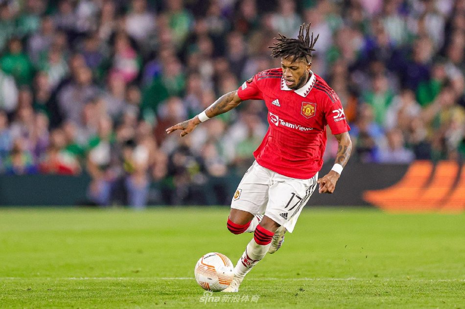 战中占据上 战中占据上