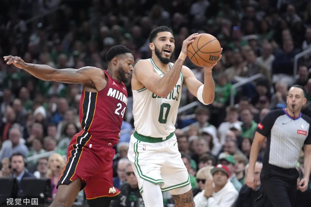 反倒让昔日 反倒让昔日