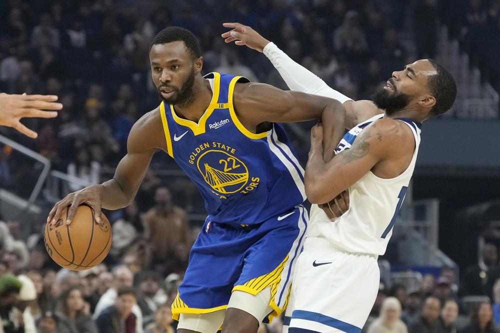 奖杯背后的 奖杯背后的